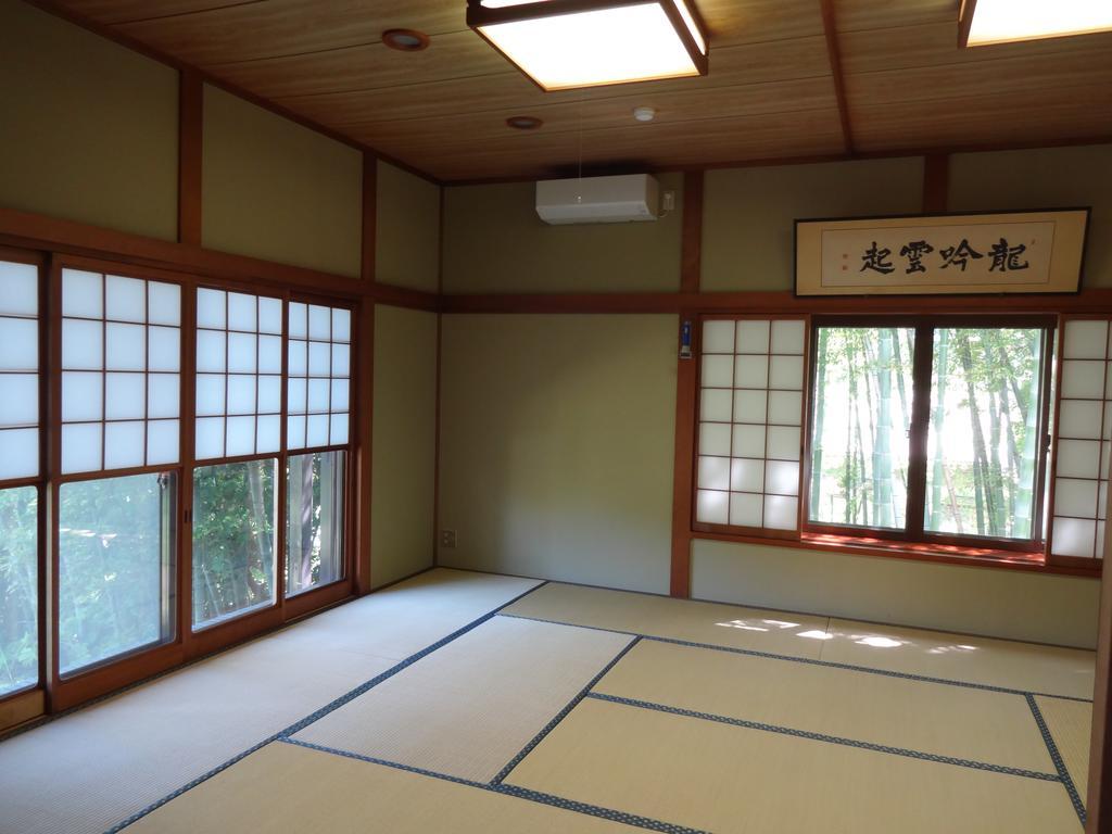 Ryokan Izuna Atami  Exterior photo